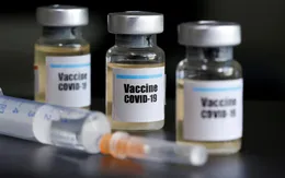 Anh cảnh báo nguy cơ không có vaccine COVID-19 hiệu quả