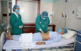Thực hiện thành công ca ghép thận không cùng huyết thống đầu tiên