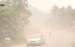 Hàng trăm hộ dân khốn khổ vì con đường bụi mịt mù