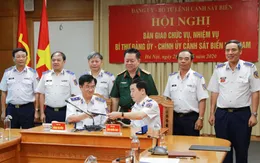 Bàn giao chức vụ Bí thư Đảng ủy - Chính ủy Cảnh sát biển Việt Nam