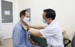 Người đàn ông mắc cùng lúc hai loại ung thư
