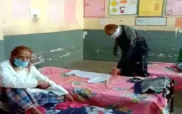 Thầy lang chữa bách bệnh bằng nụ hôn ở Ấn Độ…qua đời vì COVID-19