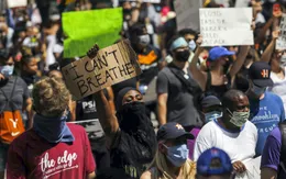 Khó khăn nào nhà báo tác nghiệp phải đối mặt trong biểu tình, bạo động?