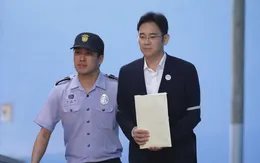 Hàn Quốc muốn bắt người thừa kế Samsung