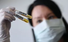 EU thúc đẩy phương pháp điều trị bệnh nhân mắc COVID-19 bằng huyết tương