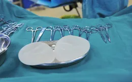 Phẫu thuật nâng ngực - Một số điều cần biết