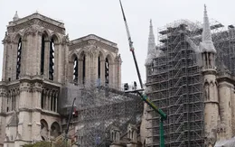 Bỏ qua hàng trăm thiết kế mới, Nhà thờ Đức Bà vẫn sẽ được phục hồi theo hình dáng ban đầu
