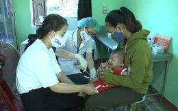 Giải quyết tình trạng thiếu vaccine tiêm chủng mở rộng cho trẻ em