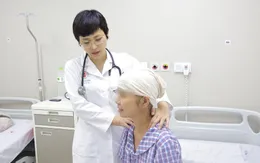 Tin theo giáo phái lạ trị ung thư, người phụ nữ trở nặng, suy kiệt
