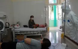 Nâng cao năng lực cho đội cơ động phản ứng nhanh hỗ trợ điều trị người bệnh COVID-19