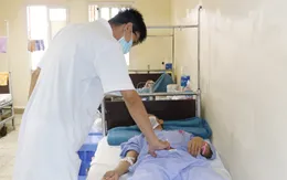 Hoại tử vùng hậu môn vì chữa trĩ bằng thuốc nam