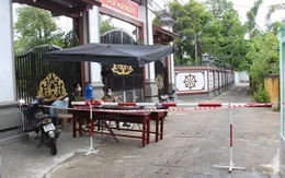 Con trai BN964 thi tốt nghiệp THPT chung phòng với 23 học sinh