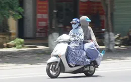Áo chống nắng cuốn vào xe máy, một phụ nữ đang mang thai bị gãy xương