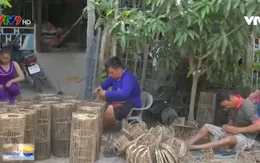 Đồng Tháp: Nghề làm lọp chuẩn bị đón lũ