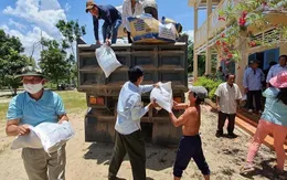 TP Cần Thơ hỗ trợ bà con gốc Việt gặp khó khăn tại tỉnh Preah Sihanouk