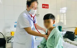 Cha mẹ nhờ thầy cúng trị bệnh, con suy thận nhập viện