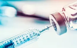 Chính thức: Việt Nam bắt đầu tiêm chủng vaccine ngừa COVID-19