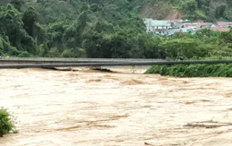 Người dân huyện biên giới Tây Giang bị cô lập sau bão số 5