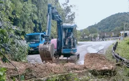 Đầu tư hơn 140 tỷ đồng nâng cấp quốc lộ 8A sau mưa lũ