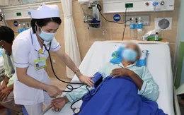 Cứu sống bệnh nhân ngưng tim trước khi vào viện