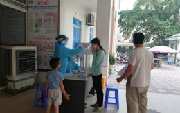 5 nhân viên y tế tiếp xúc với bệnh nhân 1.045 tại Bệnh viện đa khoa Hòa Bình âm tính SARS-CoV-2