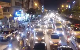 Dù đã mở rộng, đường Trường Chinh lại ùn tắc nghiêm trọng hơn