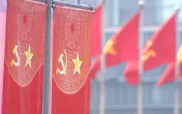 Hoàn thiện thể chế công tác cán bộ - Nền tảng vững chắc cho một nhiệm kỳ Đại hội XIII "đức - tài"