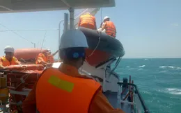 Nỗ lực tìm kiếm 7 ngư dân bị nạn trên vùng biển Côn Đảo