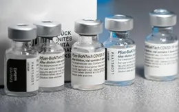 Mexico điều tra trường hợp bác sĩ viêm não tủy sau khi tiêm vaccine COVID-19