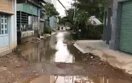 TP. HCM: Khổ vì hẻm ngập nước triền miên