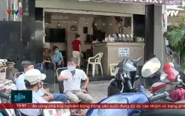 TP. HCM ngày đầu quán xá phục vụ tại chỗ trở lại