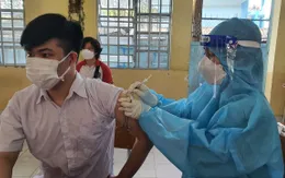 Bộ Y tế: Tỷ lệ tiêm mũi 3 cho trẻ từ 12 - 17 tuổi ở nhiều địa phương vẫn thấp