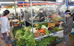 TP Hồ Chí Minh mở lại một số chợ truyền thống, tiểu thương phấn khởi