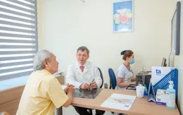 Chuyên gia chia sẻ cách giảm đau xương khớp khi chuyển mùa an toàn, hiệu quả