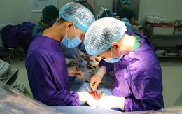 Phẫu thuật bắc cầu động mạch chủ và động mạch vành đầu tiên tại Quảng Ninh