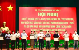 Gương sáng trên mặt trận tuyên truyền pháp luật biển đảo Tổ quốc