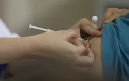 Chuyên gia nói gì về thông tin tiêm vaccine phế cầu có thể ngừa COVID-19?