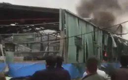 Nổ lớn trong nhà máy xử lý rác thải, 2 người thương vong