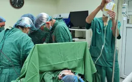 Phẫu thuật cứu sống sản phụ bị rau tiền đạo trung tâm, rau cài răng lược thể nặng
