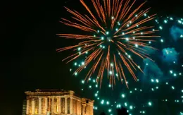 Hàng loạt thành phố lớn trên thế giới hủy sự kiện “đêm giao thừa” do COVID-19