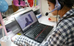 CHÍNH THỨC: Học sinh Hà Nội tạm dừng đến trường, học trực tuyến từ ngày 17/2