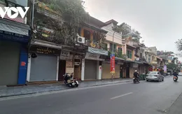 Khách thuê chưa "nóng" chỗ đã trả cửa hàng, các khu phố "vàng" vắng lặng