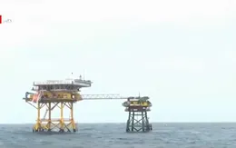 Tết sớm trên nhà giàn DK1