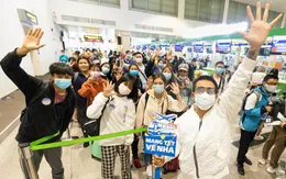 “Mang Tết về nhà”: Khoảnh khắc đoàn viên của những trái tim xa nhà