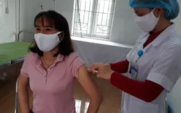 Thị xã Kinh Môn (Hải Dương) triển khai tiêm vaccine COVID-19