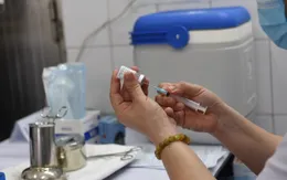 Trẻ từ 5 đến dưới 12 tuổi đã khỏi COVID-19 khi nào cần tiêm vaccine?