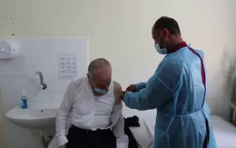 Người dân tại dải Gaza ngần ngại tiêm vaccine COVID-19