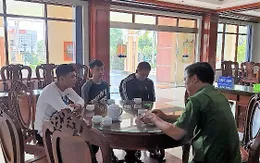 Vụ án giết người tại quán karaoke XO: Thêm 3 đối tượng đầu thú và giao nộp vũ khí