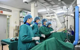 Giữ được đôi chân nhờ can thiệp hút huyết khối kịp thời