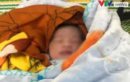 Một sản phụ sinh con trên đường ra bệnh viện huyện